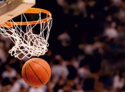 开云足球直播-火箭对阵国王，浓眉稳定输出不掉线，湖人内线统治力尽显