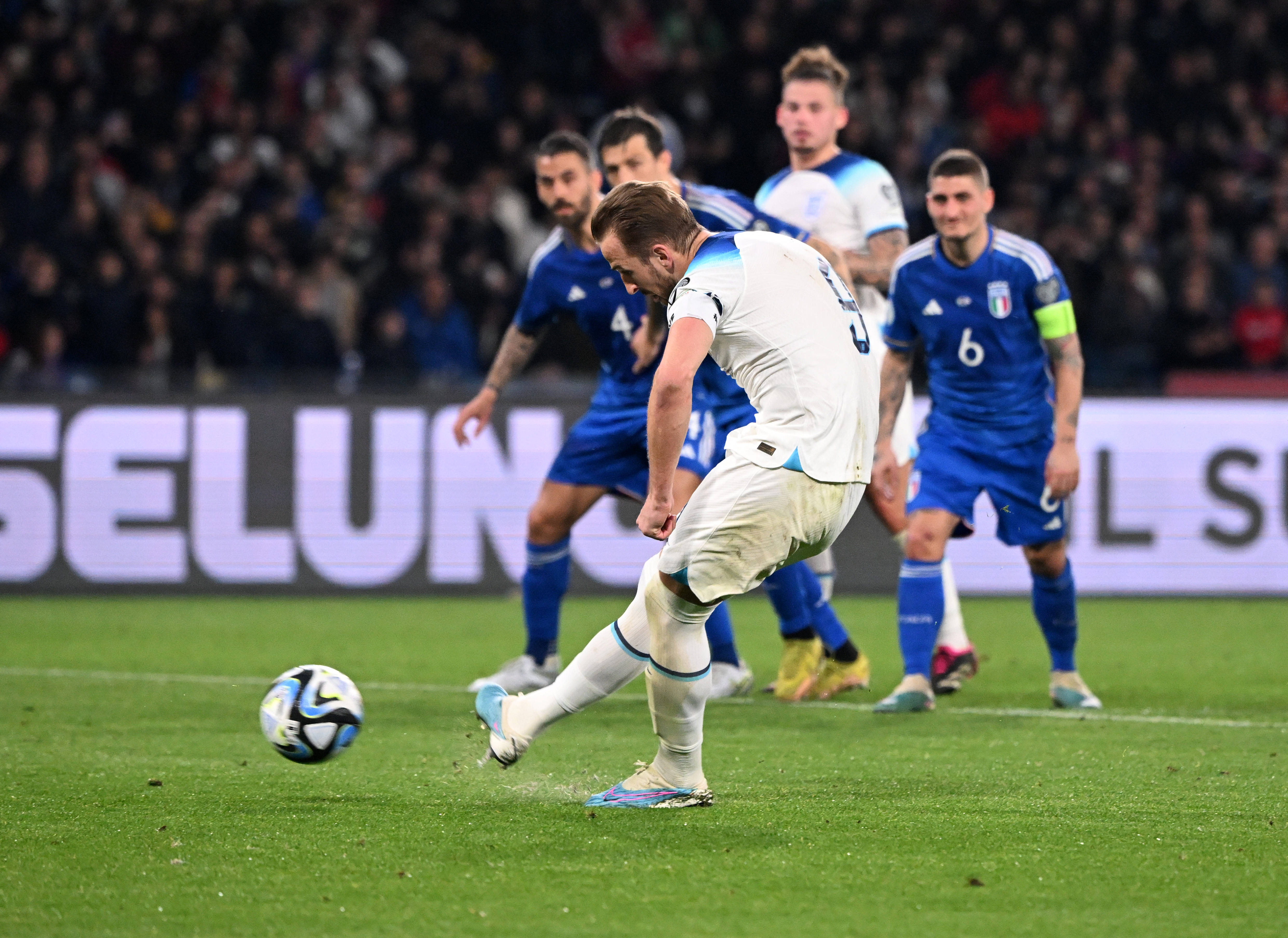 关于英格兰羽毛球队翻盘泰国羽毛球队,辛杜打破历史纪录的信息 关于英格兰羽毛球队翻盘泰国羽毛球队,辛杜打破历史纪录的信息