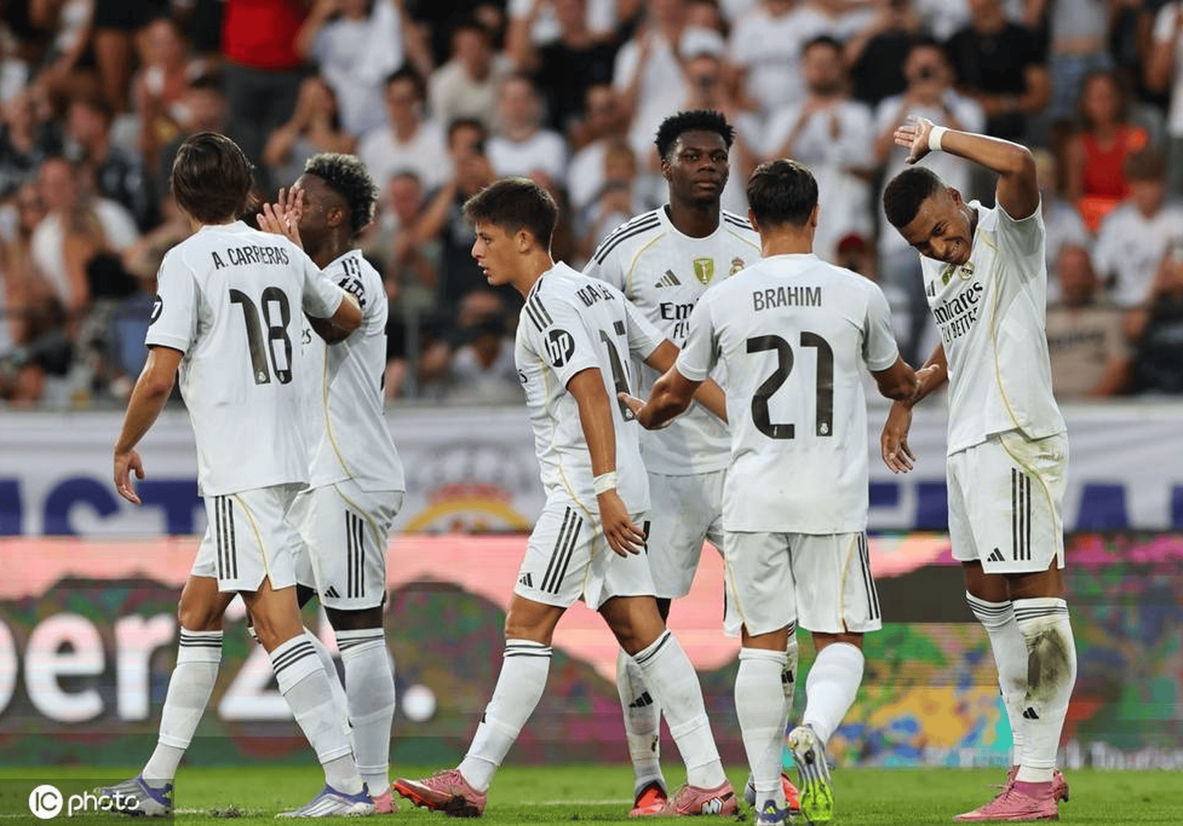 皇马险胜塞内加尔，姆巴佩高光表现的简单介绍