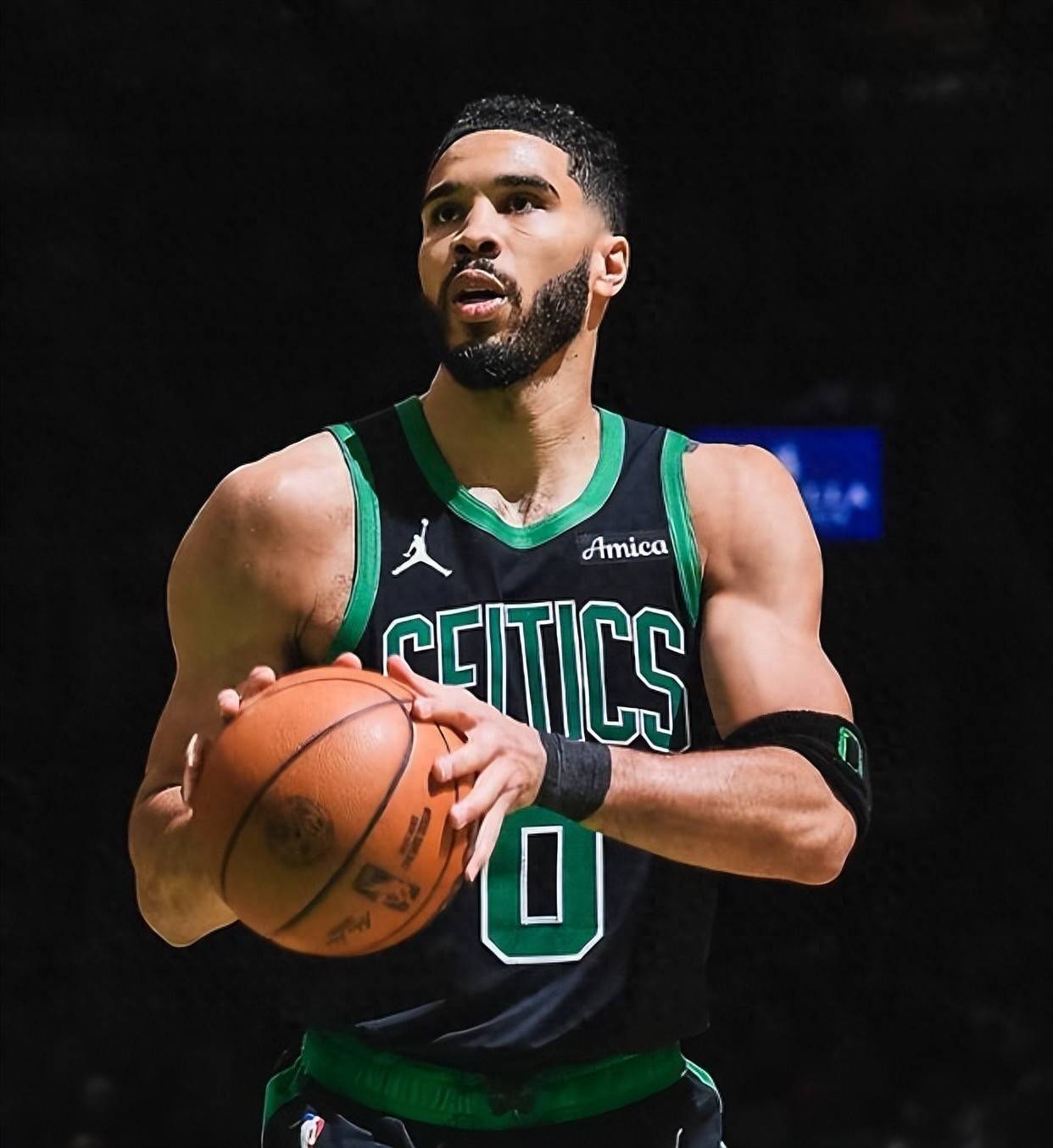 掘金横扫塞尔维亚男篮，塔图姆完成帽子戏法的简单介绍