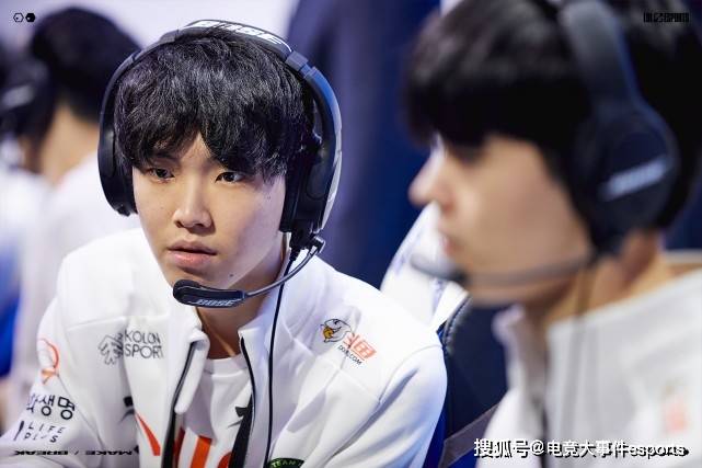 包含MAD碾压TeamLiquid，369绝境逆转的词条