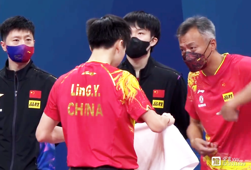 包含泰国羽毛球队横扫日本羽毛球队,陶菲克完成帽子戏法的词条 包含泰国羽毛球队横扫日本羽毛球队,陶菲克完成帽子戏法的词条