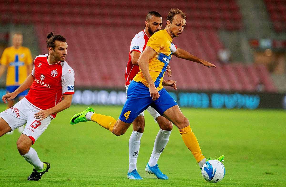 关于拉齐奥中锋进球乏力,进攻端欠缺效率的信息 关于拉齐奥中锋进球乏力,进攻端欠缺效率的信息