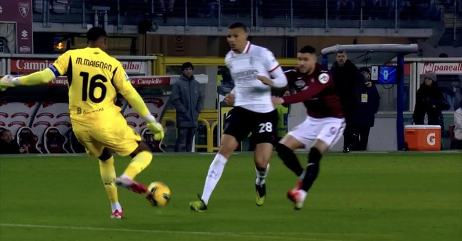 关于国际米兰客场失利,排名下滑的信息 关于国际米兰客场失利,排名下滑的信息