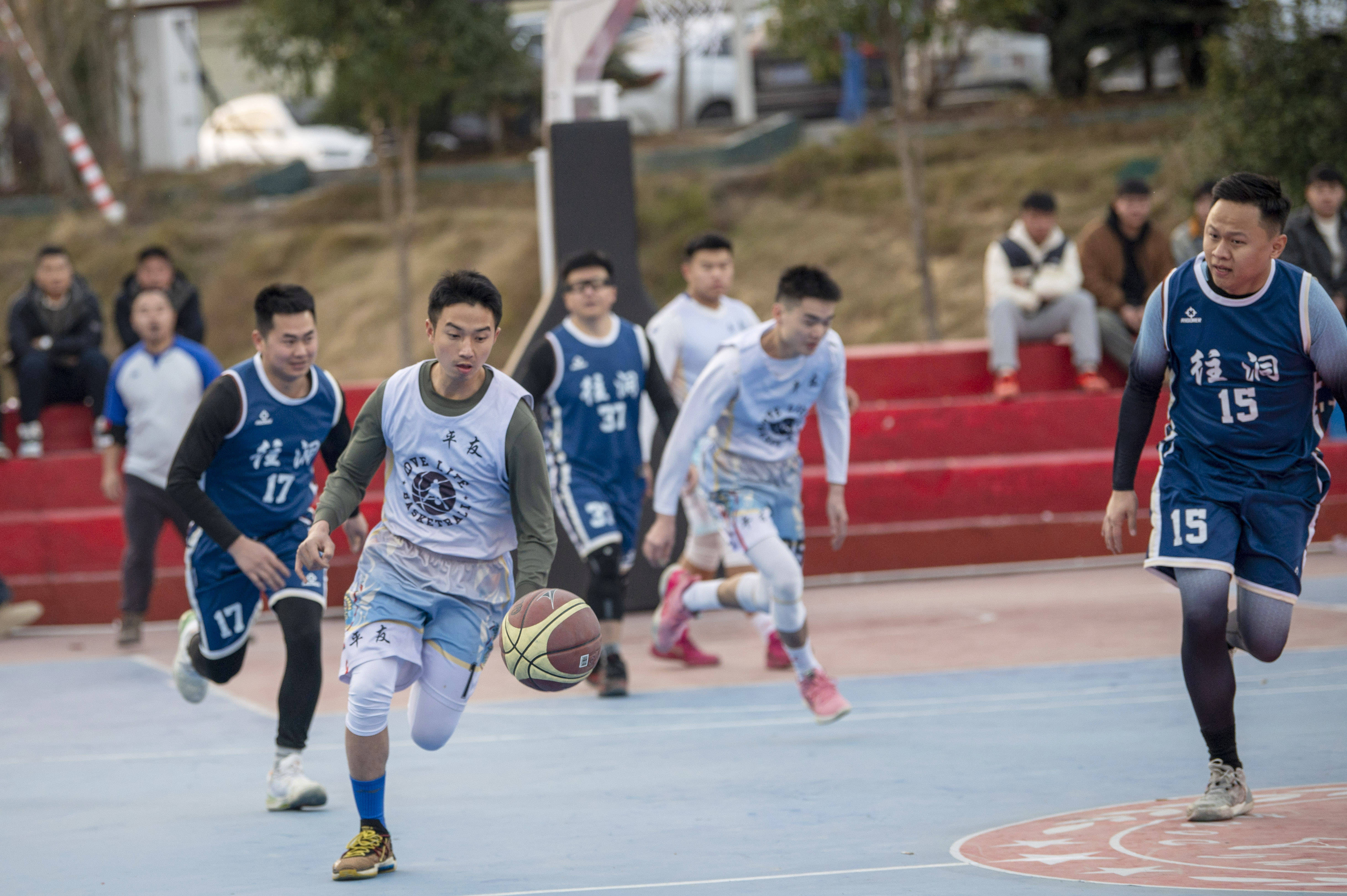 湖南队逆转贵州，球队风格吸引眼球