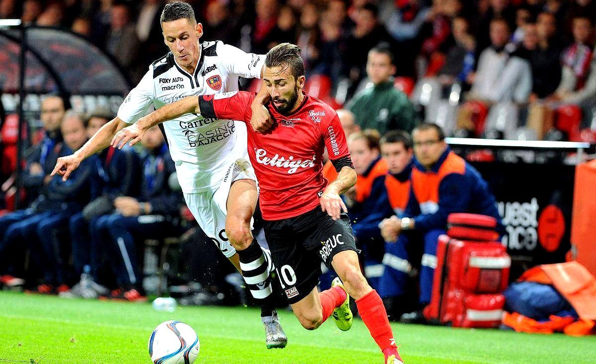 巴黎FC战胜对手，夺冠在望的简单介绍