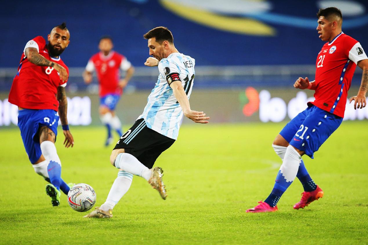 智利翻盘乌拉圭，卡塞米罗状态火热的简单介绍