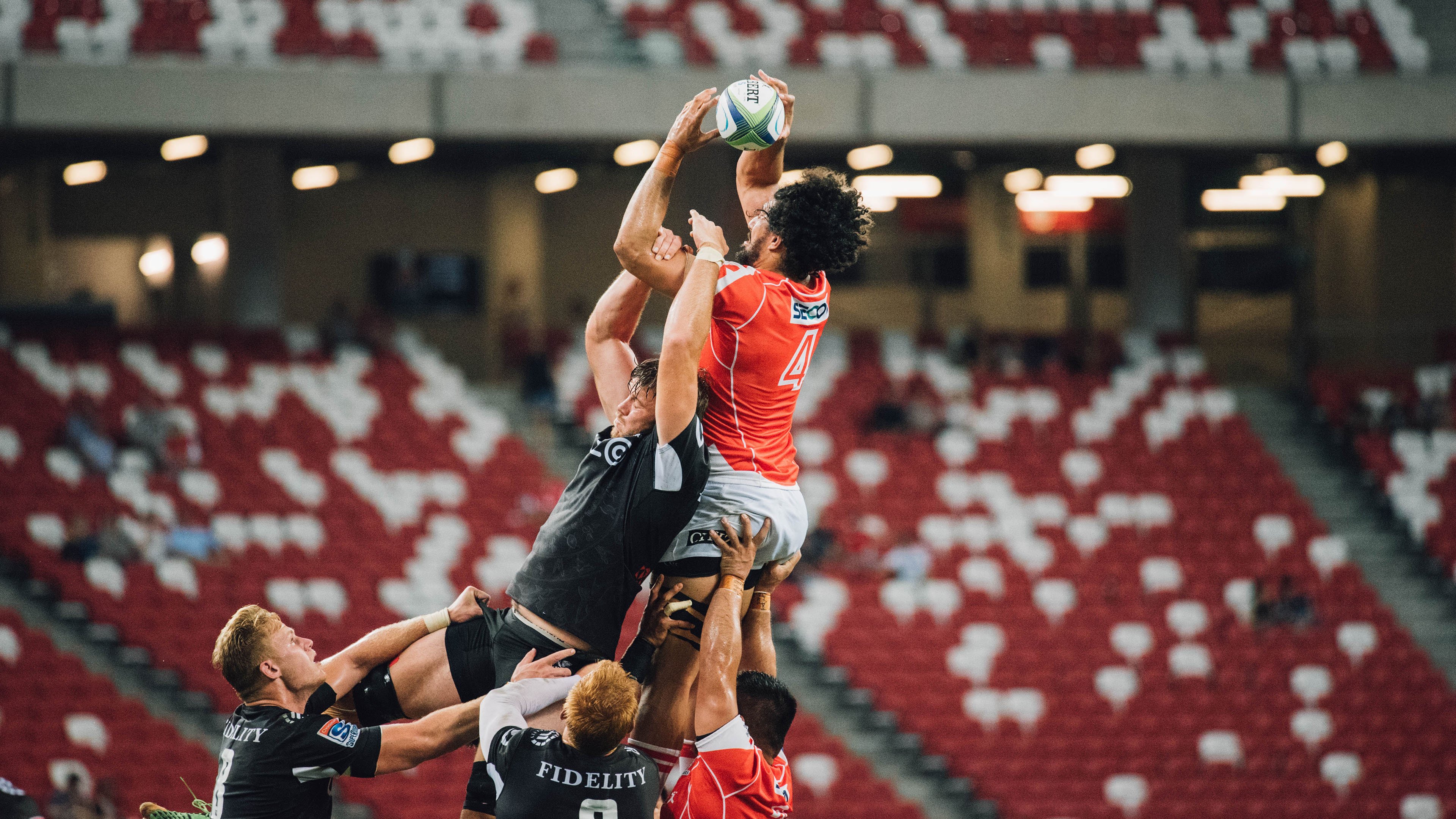 贝恩赛后评分拉满，魔术完胜上海队，一场定义未来的表演赛