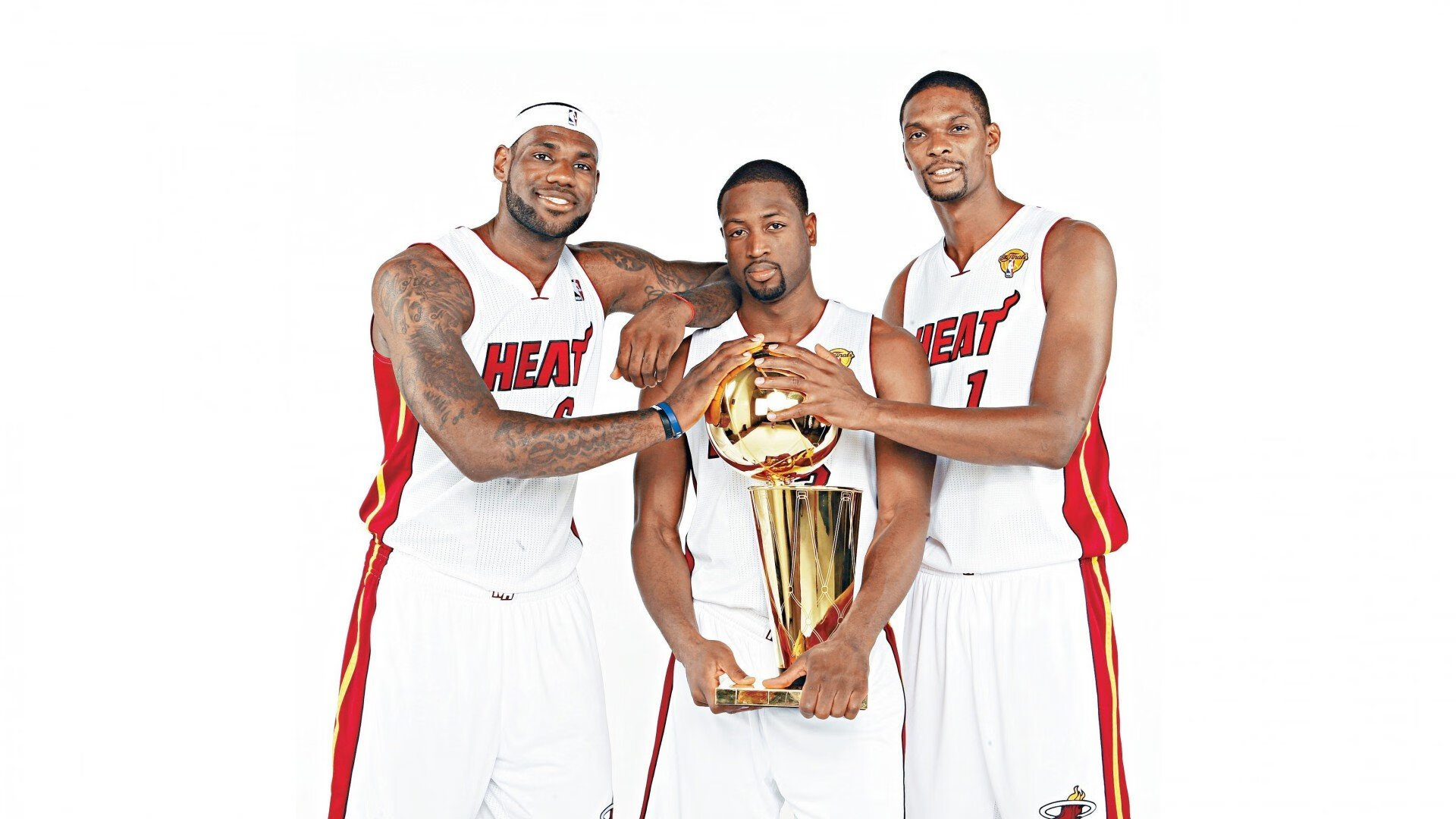 高诗岩领军破阵，篮网险胜深圳诠释唯一性